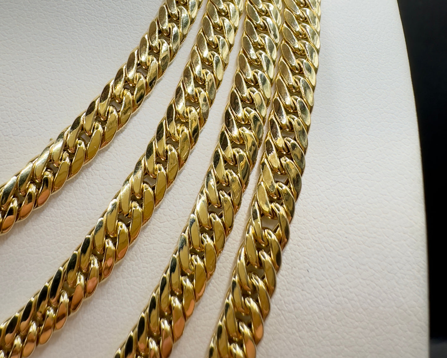 14K Real Gold Compact Cuban (Tight Miami) Link Necklace — 22” Length, 5.5 mm Width (13.45 g)