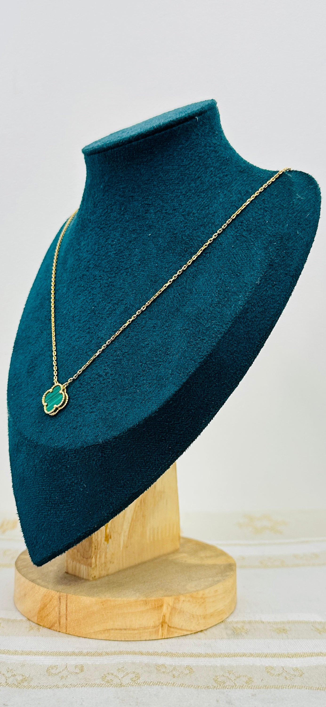 10K Real Gold Clover Motif Pendant Necklace — 22" Length, 2 mm Chain (Alhambra-Inspired)