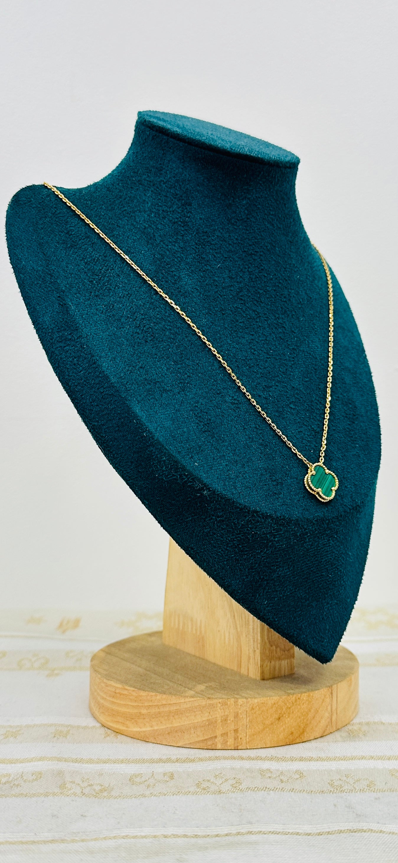10K Real Gold Clover Motif Pendant Necklace — 22" Length, 2 mm Chain (Alhambra-Inspired)