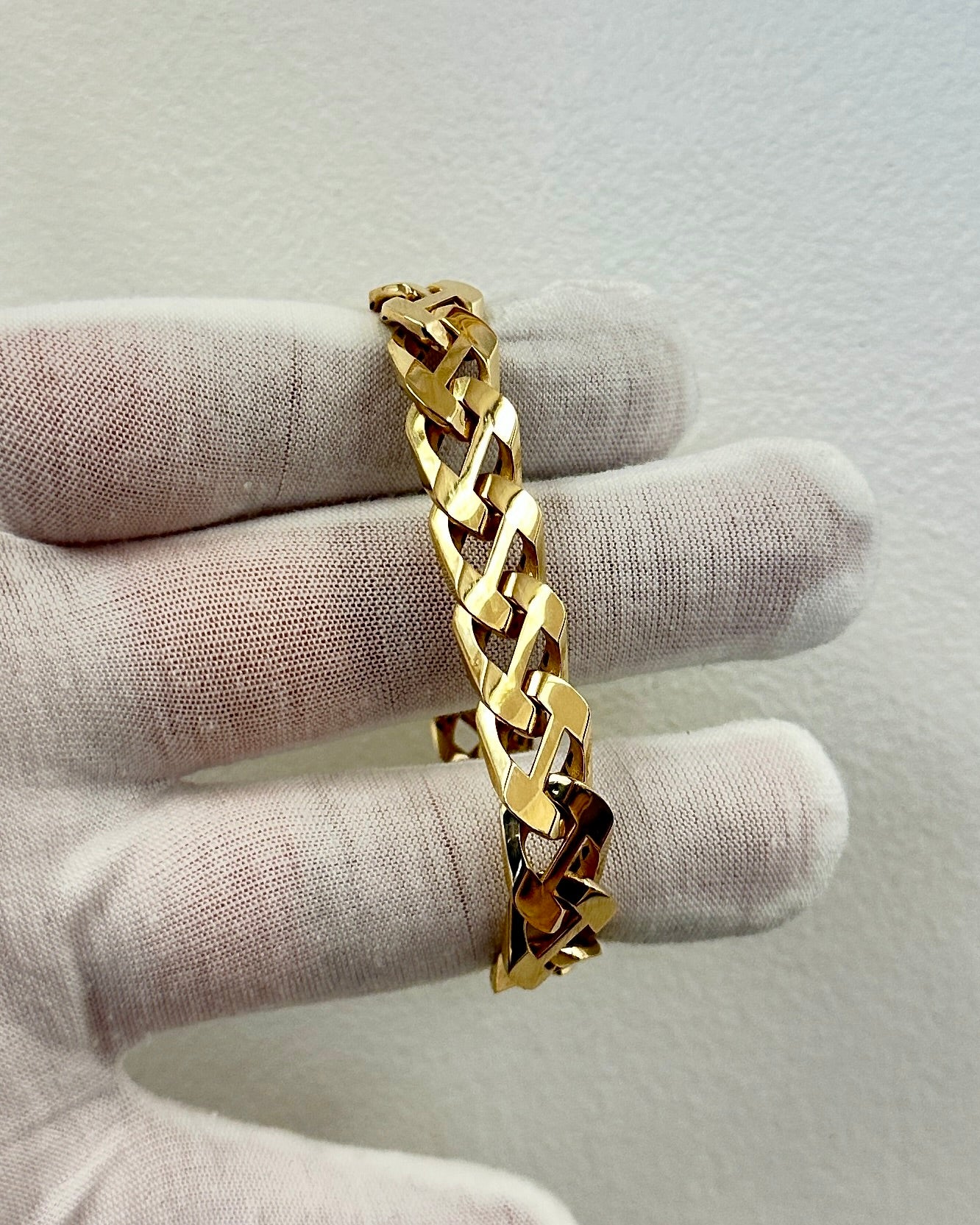 14K Real Gold Bracelet — 9" Length, 11 mm Width (19.79 g) — Mechanical Double Safety Box Clasp